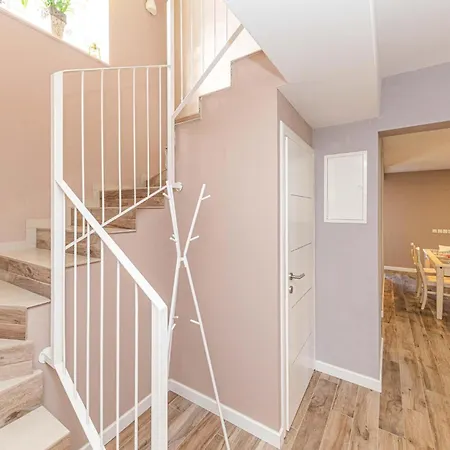 Amazing Home In Vinisce With Wifi Σπίτι διακοπών Vinišće