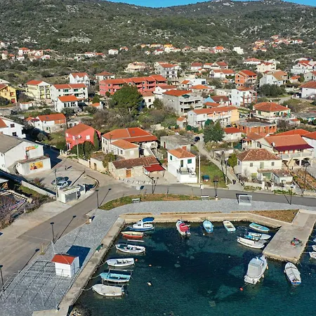Σπίτι διακοπών Amazing Home In Vinisce With Wifi *