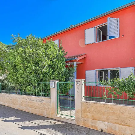 Σπίτι διακοπών Amazing Home In Vinisce With Wifi Vinišće
